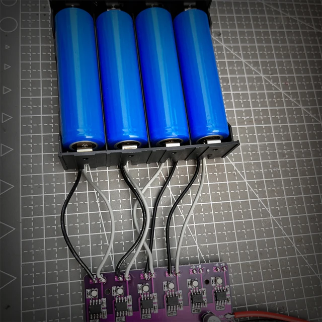 10 Moduli Di Ricarica Batteria Litio 5V Micro USB - Per Batterie 18650 - Foto 9