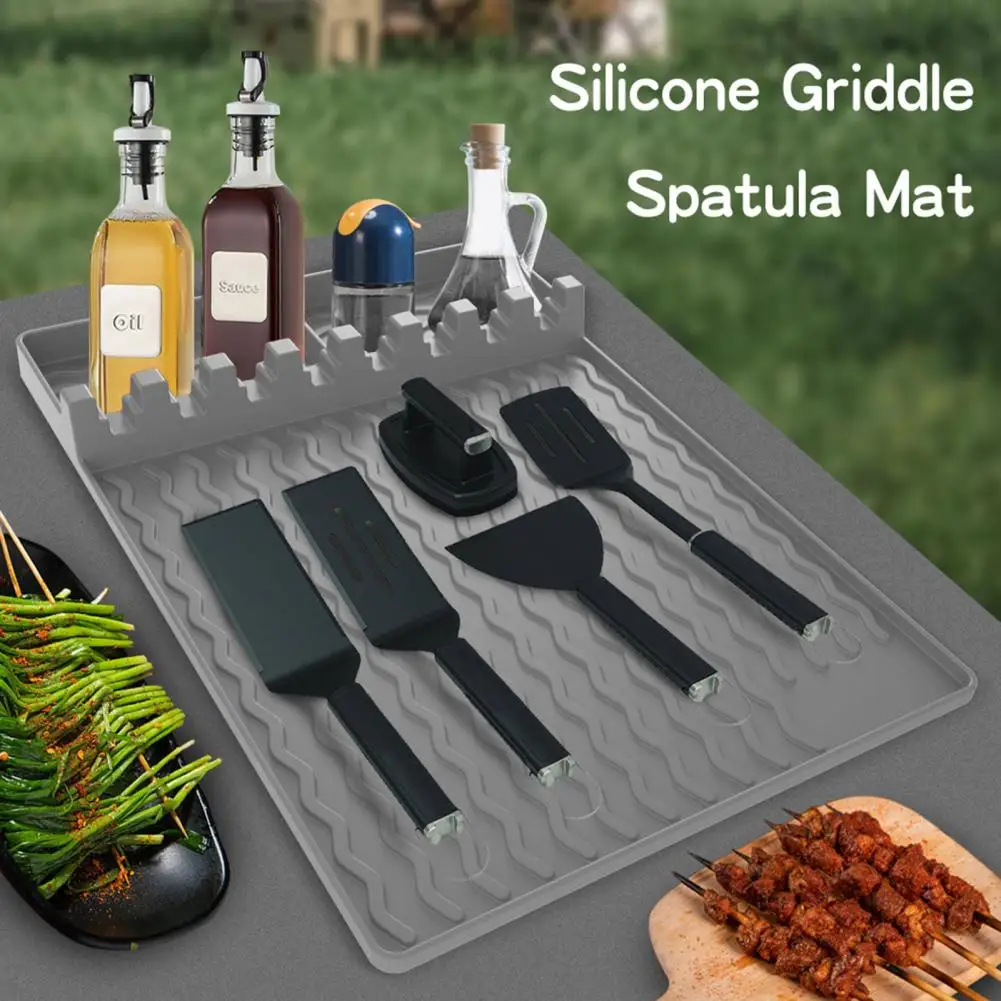 

Durable Silicone Mat Heat-resistant Silicone Griddle Mat with 8 Slots for Cooking Utensils Spice Jars Protective Top for Outdoor
