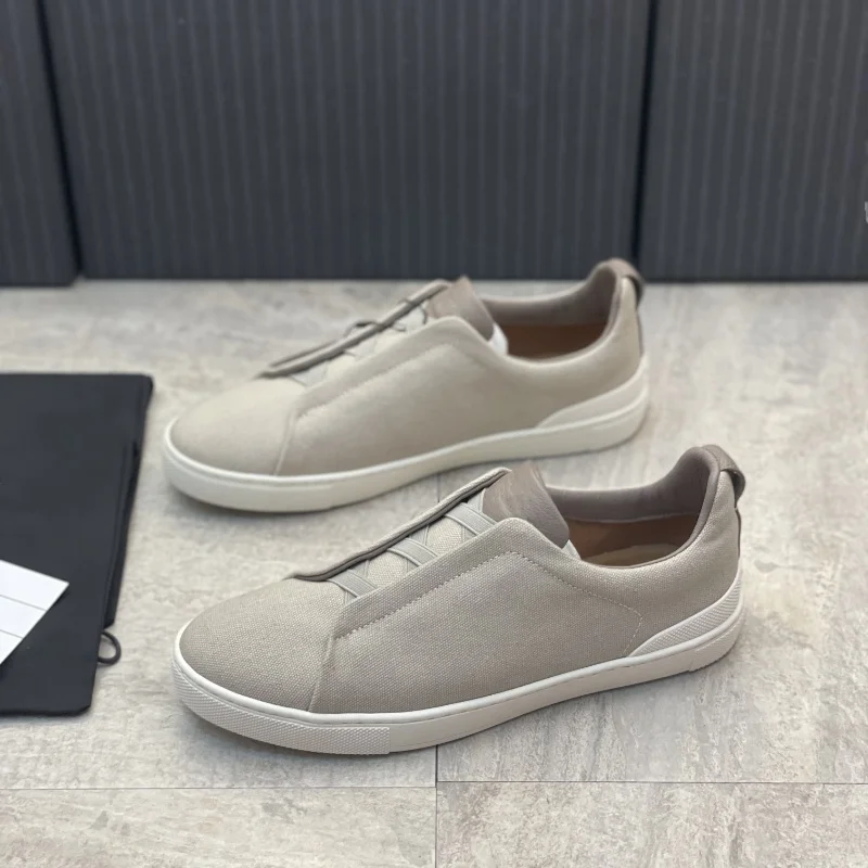 24 casual and fashionable fabric patchwork cowhide non slip shoes, simple and versatile Korean soft sole breathable single shoe