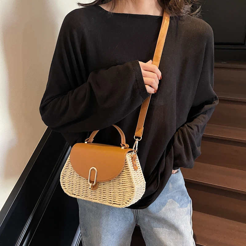Straw Beach Bag PU Leather Summer Shoulder Bag Flap Handbag Handmade Clutch Purse for Women