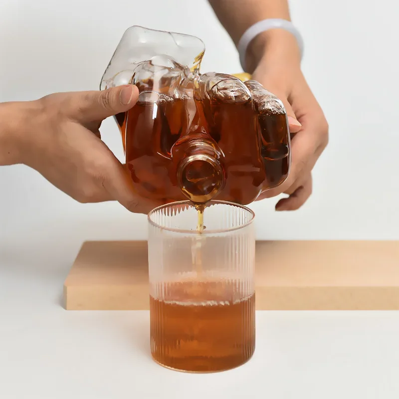 Creative Finger Glass Wine Bottle, Fist Decanter, Irregular Red Wine Glass, Whiskey Glass, Finger Shaped Bottle, Cocktail Shaker