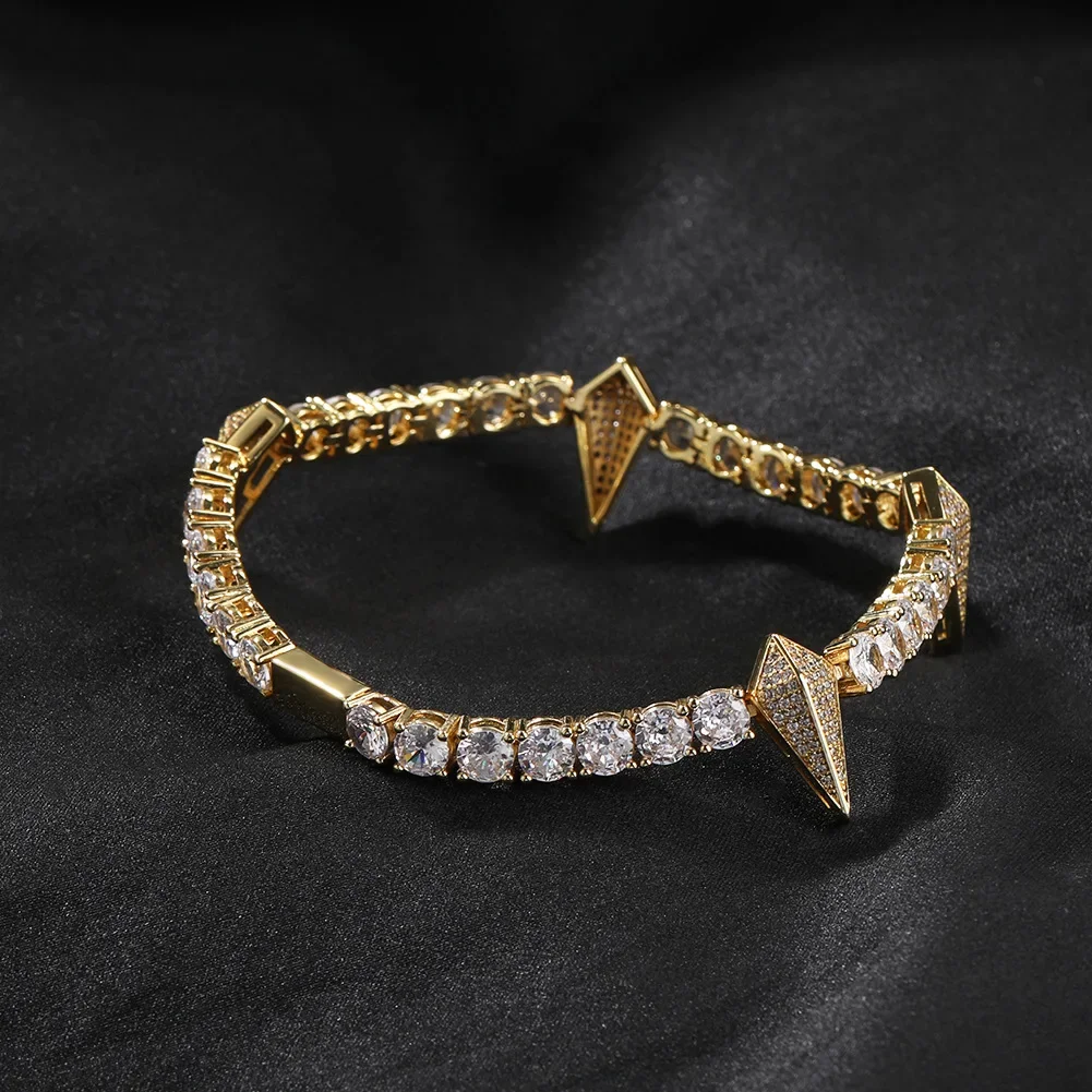 

Simple Fashion Hip-hop Bracelet for Men Personalized Diamond Shaped Zircon Bracelets High-quality Men's Accessories
