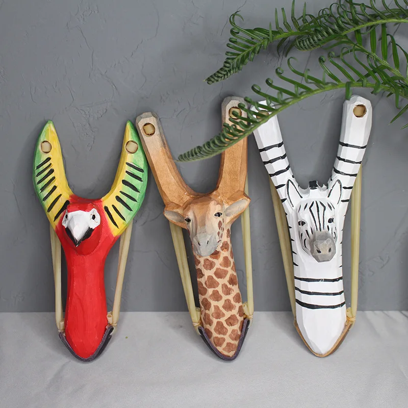 

Креативный резьба по дереву, животные игрушечная Рогатка с мультяшными животными ручная роспись деревянная статуя кукла Ремесла любимый подарок для детей на открытом воздухе