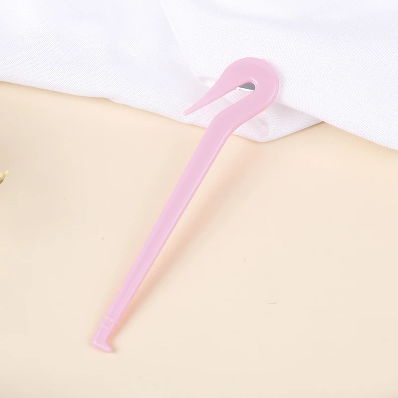 Description Picture 6 of item5PCS Hair Bands Rubber Cutter Not Hurt Hair Disposable Rubber Band Remover Tool Durable Salon Headwear Cut Knife Accessories HOT