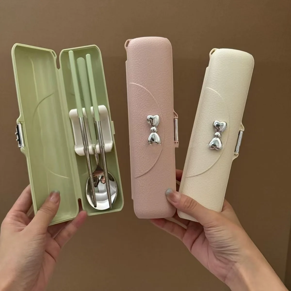 Juego de cubiertos de acero inoxidable con cuchara, tenedor y palillos, caja de almacenamiento, juego de cubiertos portátil de regalo para viajes al aire libre, camping y escuela._voghion.com