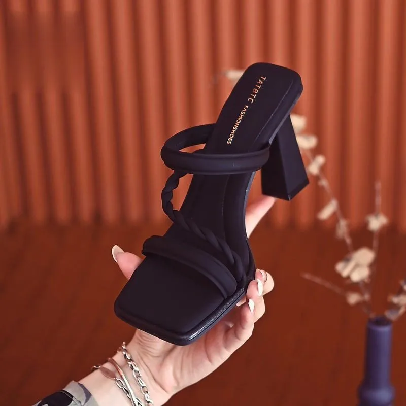 Fashionable One-piece Slippers for Women in Summer, Square Heel High Heels, 2025 New Square Toe Style Cool Slippers — view 3