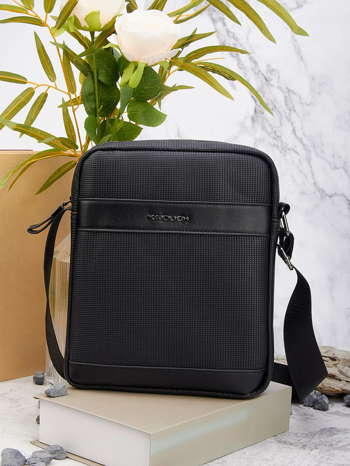 İş Siyah Çapraz Askılı Çanta Günlük Kullanım Taşınabilir Çapraz Askılı Çanta Büyük Kapasiteli Çok Fonksiyonlu Erkekler İçin Çapraz Askılı Çanta