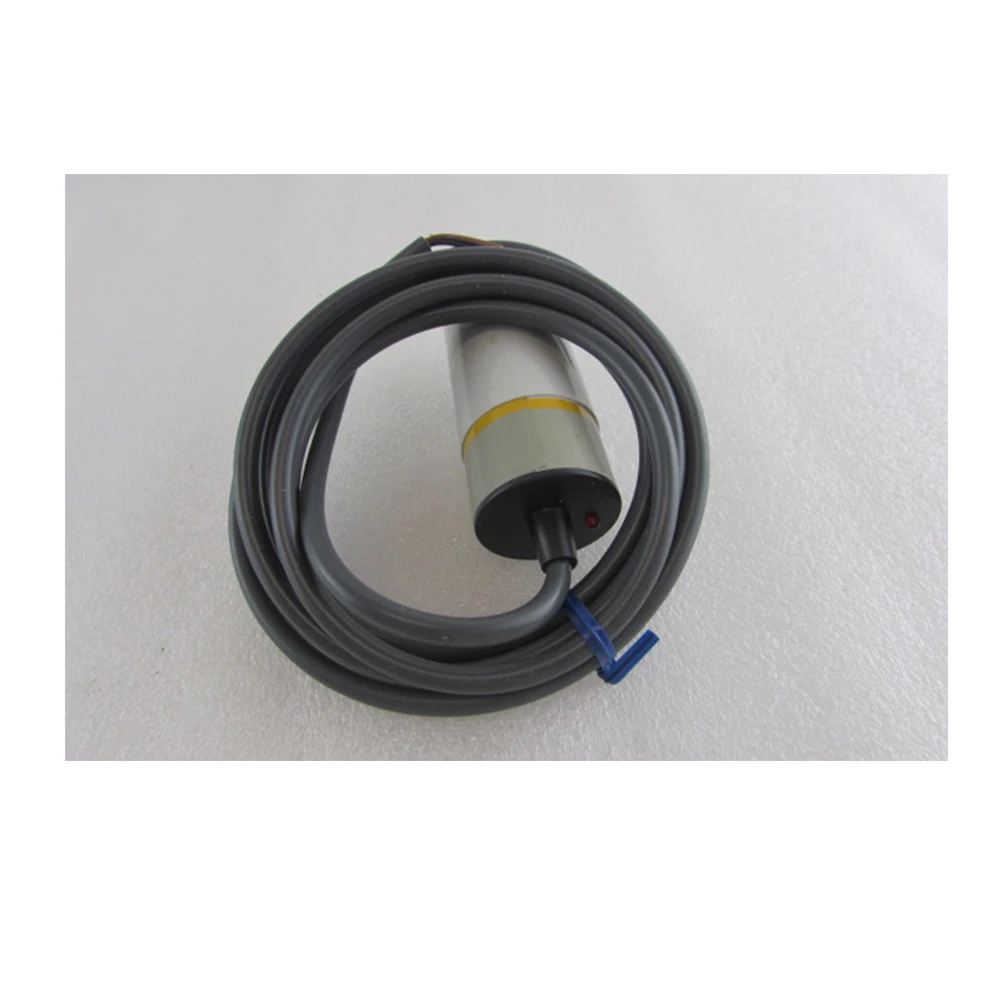 

Original photoelectric sensors E2E-X30MB1DL18-M1TJ 0.3M