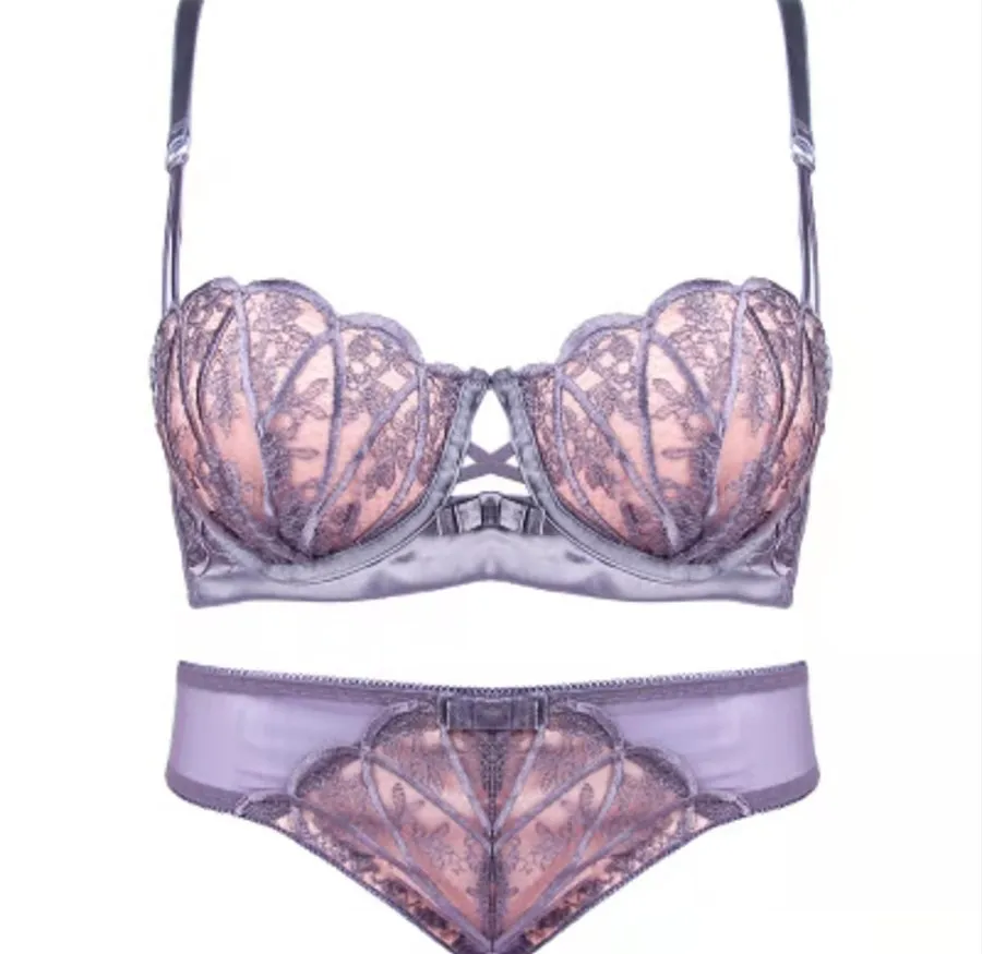 Sexy Lingerie Lace Bra Set Women Japan Push Up Bra Panty Shell Shape 1/2 Cup Steel Ring Padded Underwear Cute Girl Bra And Panty