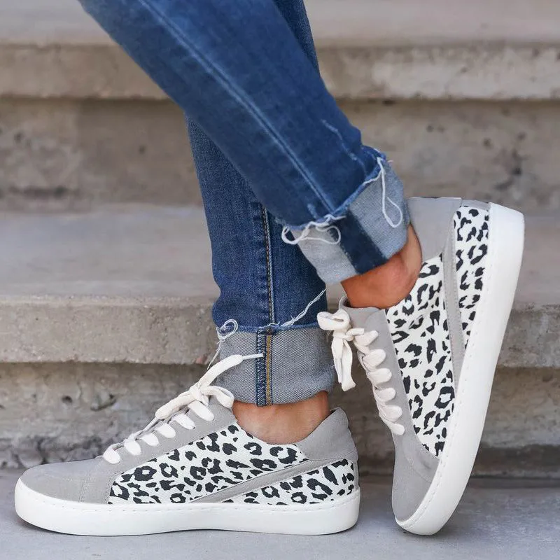 Women Flats Shoes Ladies Sneakers Leopard Lace Up Plus Size PU Casual Sneakers 2021 Fashion Vulcanized Shoes Walking Footwear