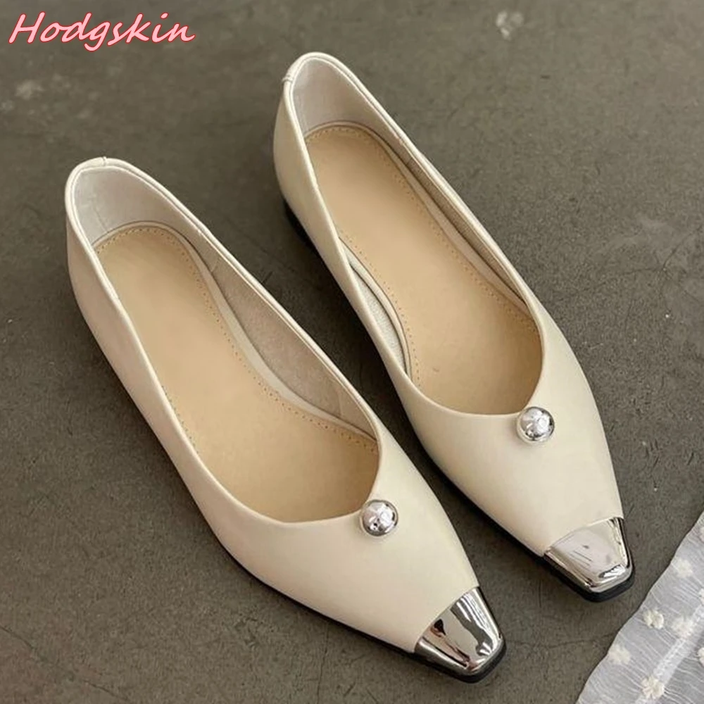 Metal Square Toe Shallow Flat with Shoes Women Pearl Low Top Slip On Shoes Spring Autumn Office Lady Casual Leisure Shoes