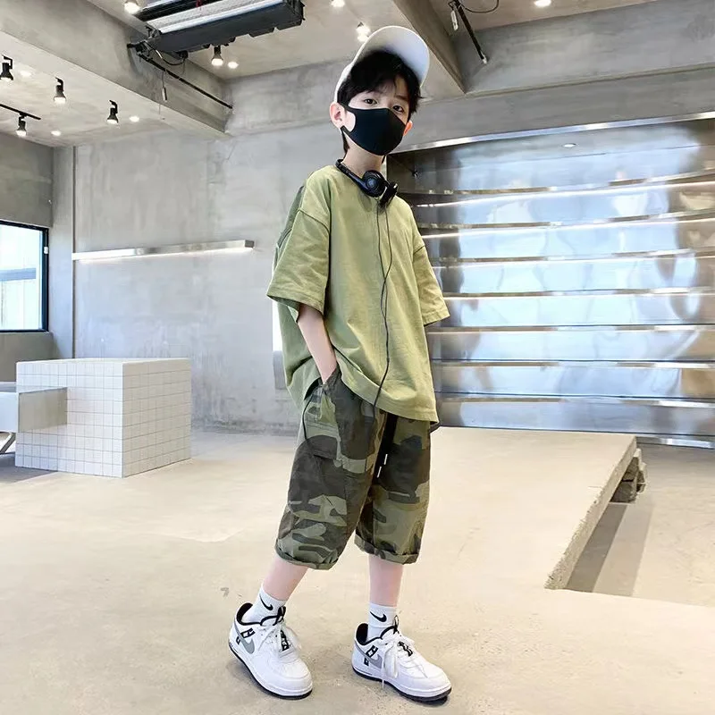 

2023 Summer Teenage Boy Clothes Boys for 4 6 8 10 12 14 Year Funny Fashion Summer Teen Korean Casual T-Shirt Shorts 2Pcs Sets