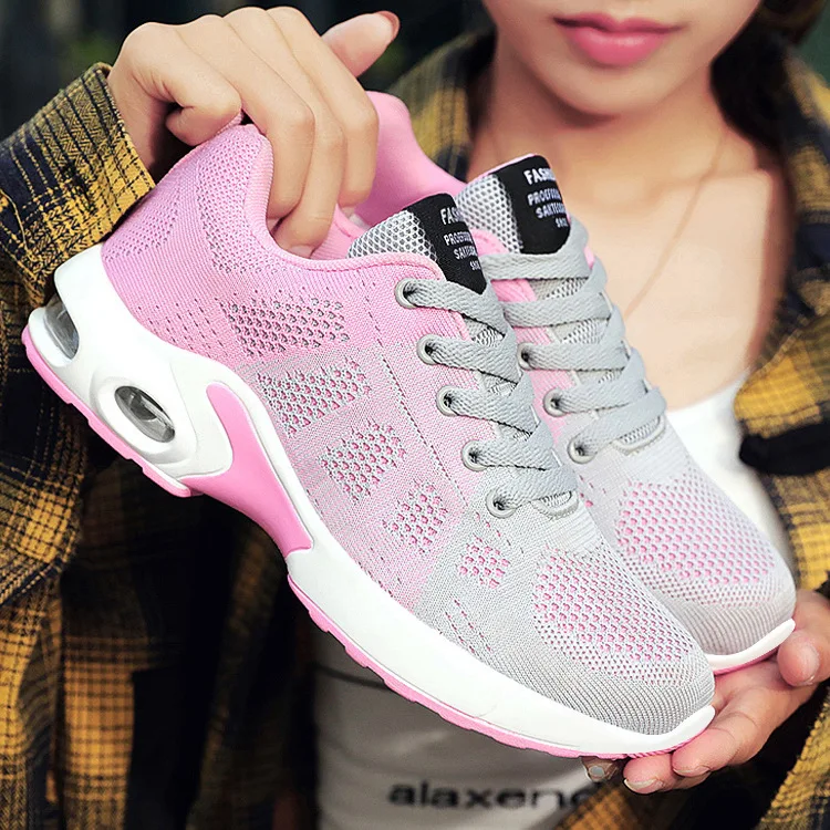 New large size running shoes cushioned cushioning breathable mesh casual sports shoes mother pregnant women driving work shoes