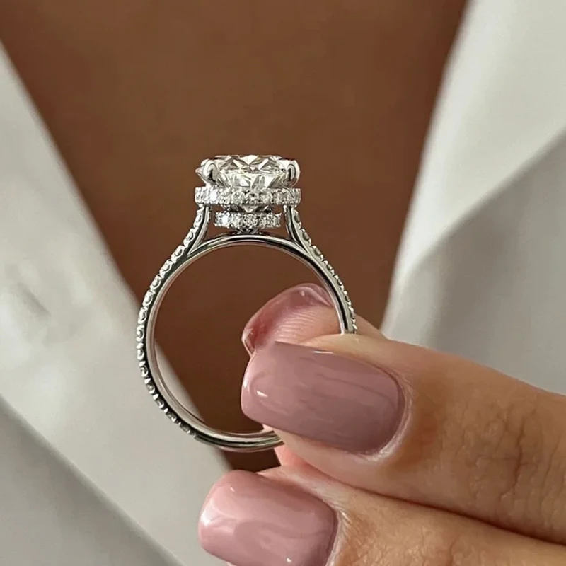 Moissanite Ring