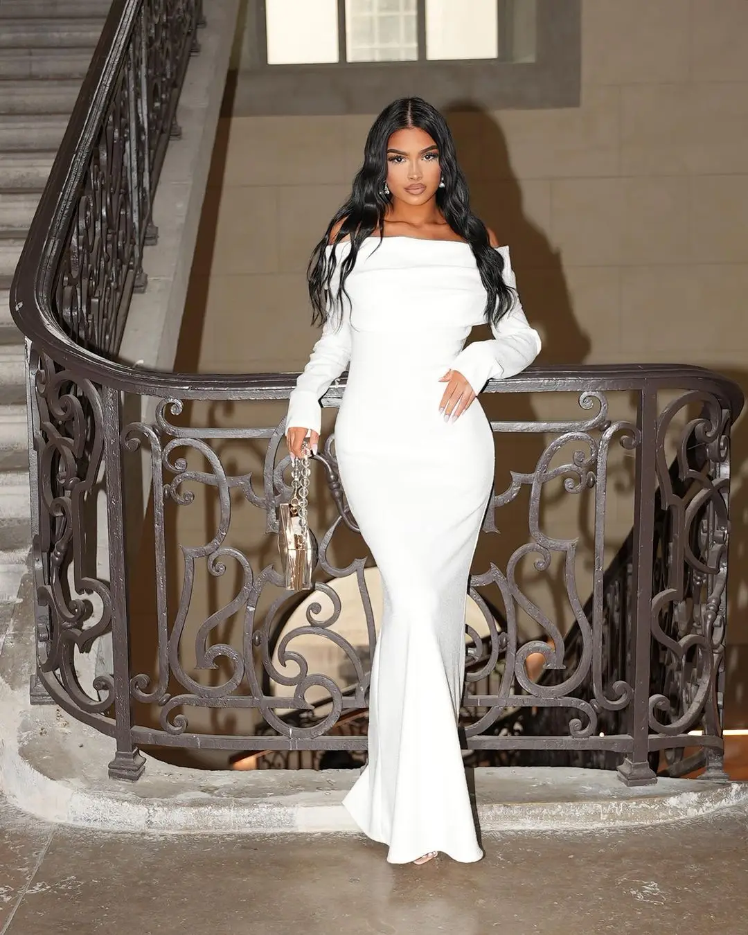 

Sexy Long Sleeves Prom Dresses Off The Shoulder Party Dresses Floor Length Pleated Satin Evening Dresses Back Zipper