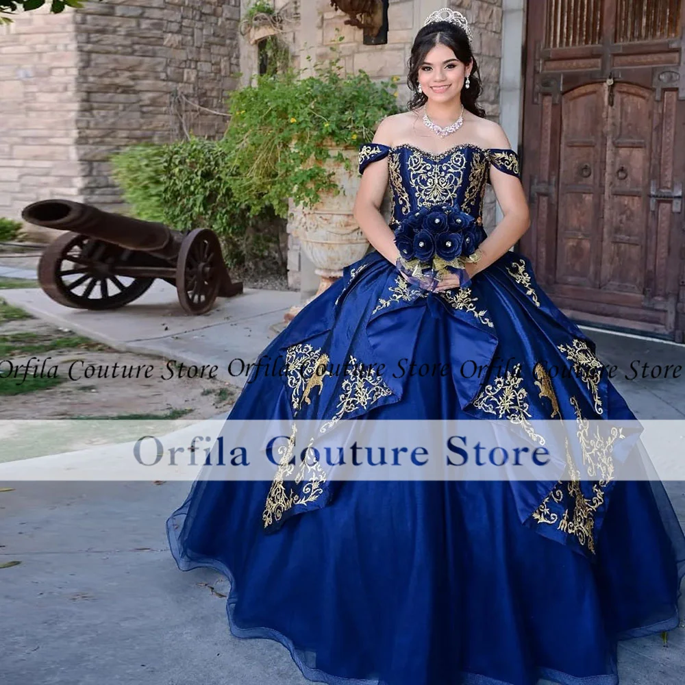 english factory blue medallion floral estelle scalloped dress Ainsley Blue Floral Dress | Dresses