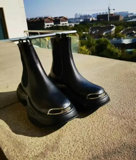 Drop Shipping Men\'s Metal Round Toe Rock Punk High Top Short Chelsea Boots Male Thick Sole Platform Black Genuine Leather Boots