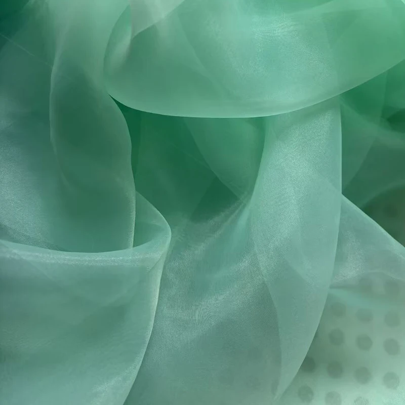 Elegant Purple Matte Organza Bridal Fabric – 150cm Wide Sheer Material for Gowns and Wedding Decor