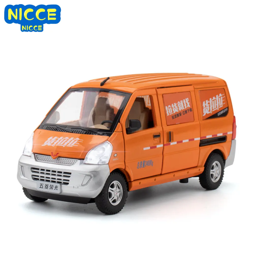 

Модель автомобиля Nicce 1:24, литая под давлением, светильник