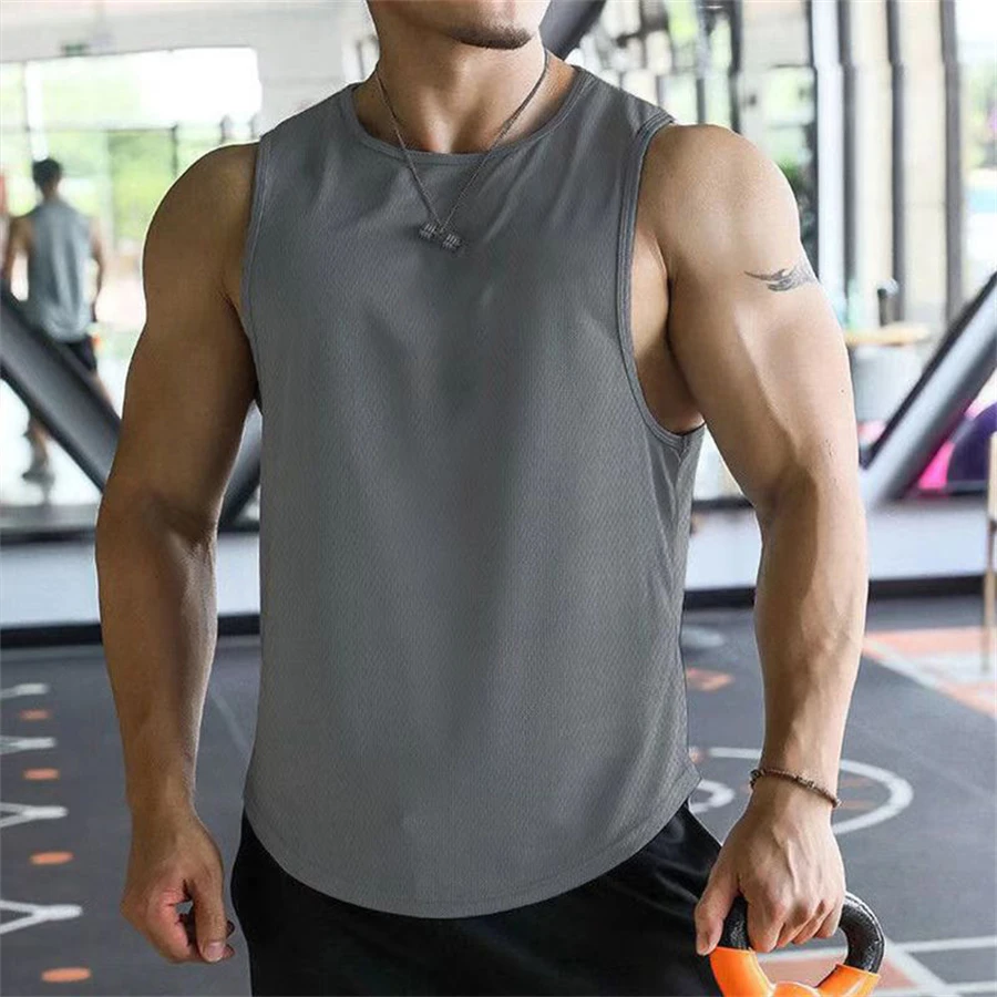 2023 new Men Tank Tops Sleeveless Shirt Polyester Mesh Material Quick Dry Breathable Men Workout Fitness Basketball Top Tee