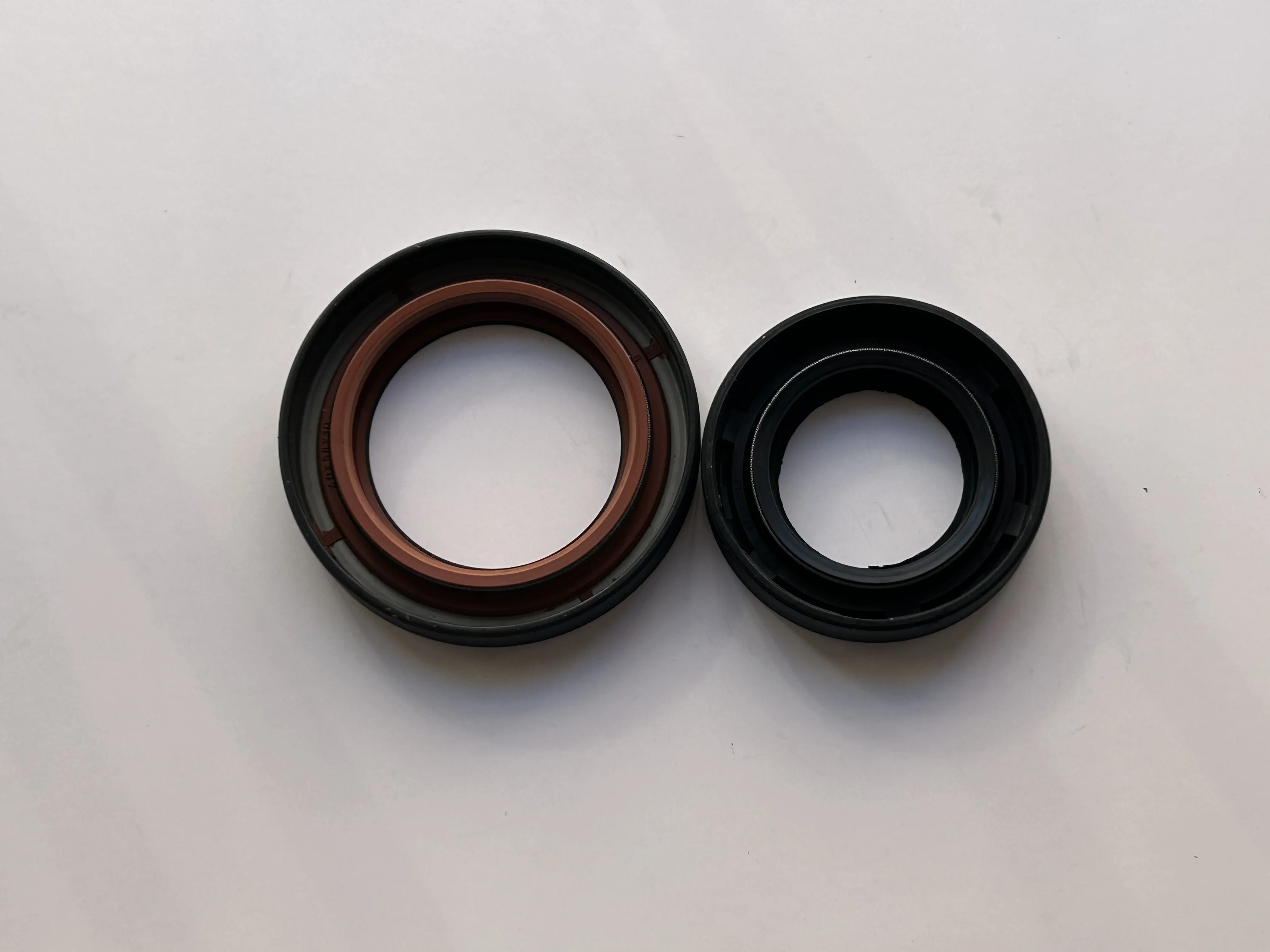 L: 312144 312127 40*58*10 R: 312126 29.8*47*9.9 5MT Differential 