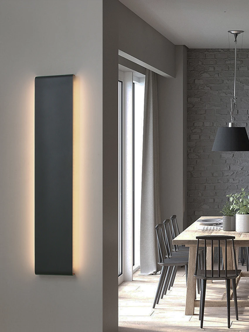 Description Picture 6 of item14W/24W/30W Matte Black Modern Indoor Wall Light Up and Down LED Vanity Light for Bathroom Living room Wall Lighting Fixtures