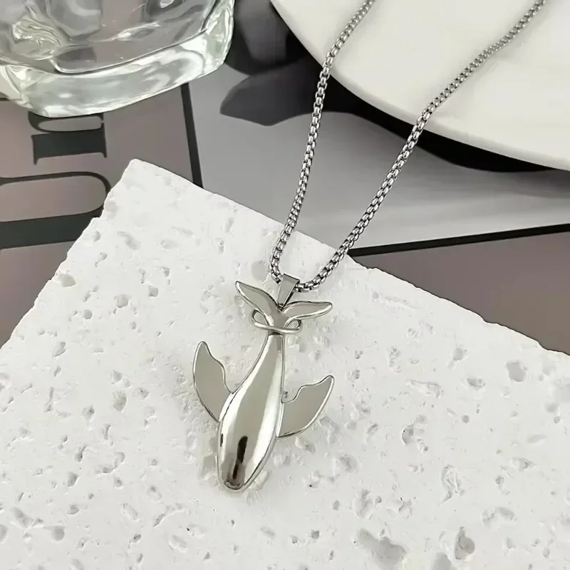 Creative Design Animals Shape Whale Necklace Fashion Alloy Pendant Necklace Exquisite Small Whale Cold Wind Long Chain Unisex