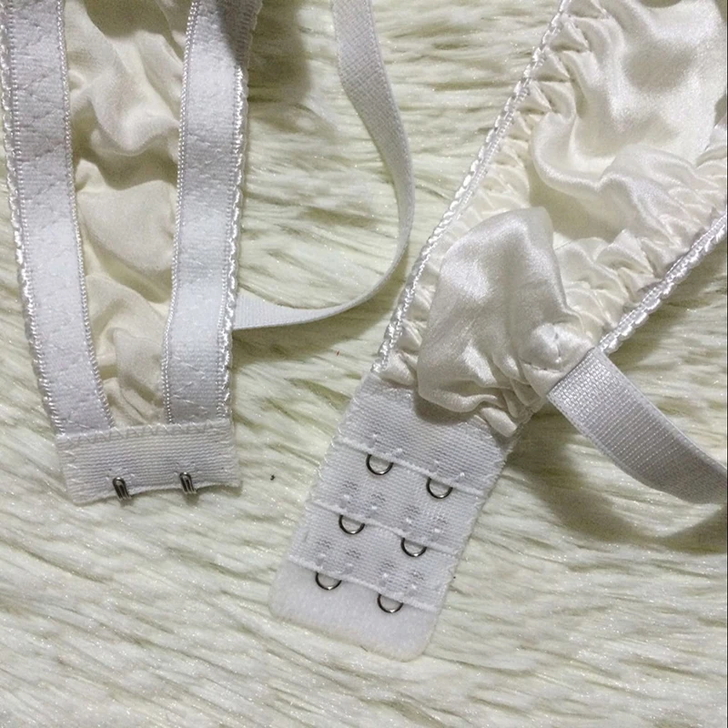 Fashion Satin Mulberry Silk Bra Women Girls Sexy Ultra-Thin Soft Breathable Seamless Underwear Plus Size Bikinis Wire Free Bras