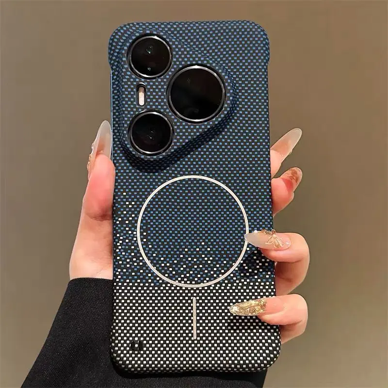 Ultra Slim Carbon Fiber Kevlar Texture Frameless Hard Case with MagSafe Compatibility