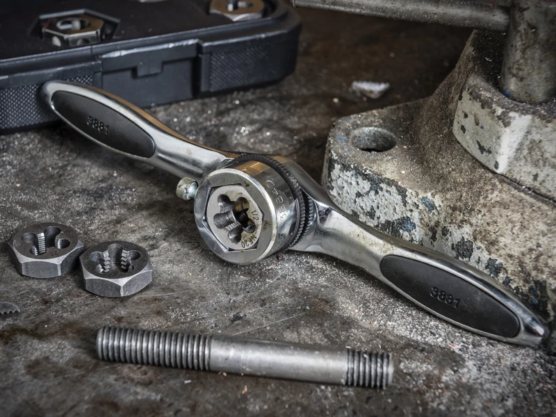 automotive, wrench, spanner, tools, ratchet, socket, professional, mechanic, diy