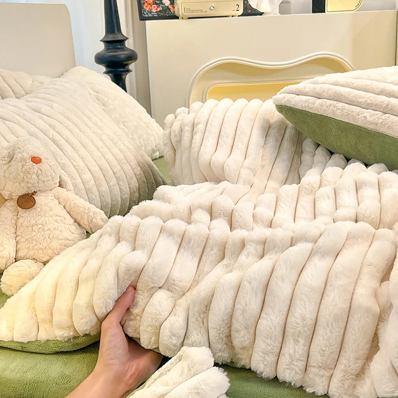 Thick Plush Milk Fleece Bedding 4