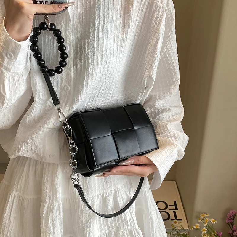 

Fashion Simple Stylish Pu Leather Shoulder Bags For Women Small Messenger Bag Solid Color Handbag Casual Retro Underarm Flap Bag