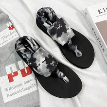 

Women's Summer Comfortable Beach Slippers With Soft Soles Light Casual Black Anti Slip Breathable Slippers