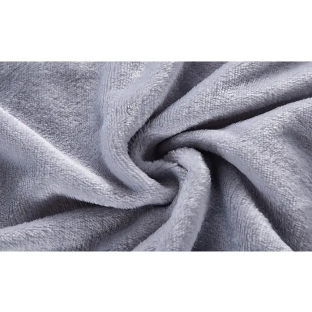 2025 new solid color simple plush blanket multi-functional Farley plush thickened warm blanket 4