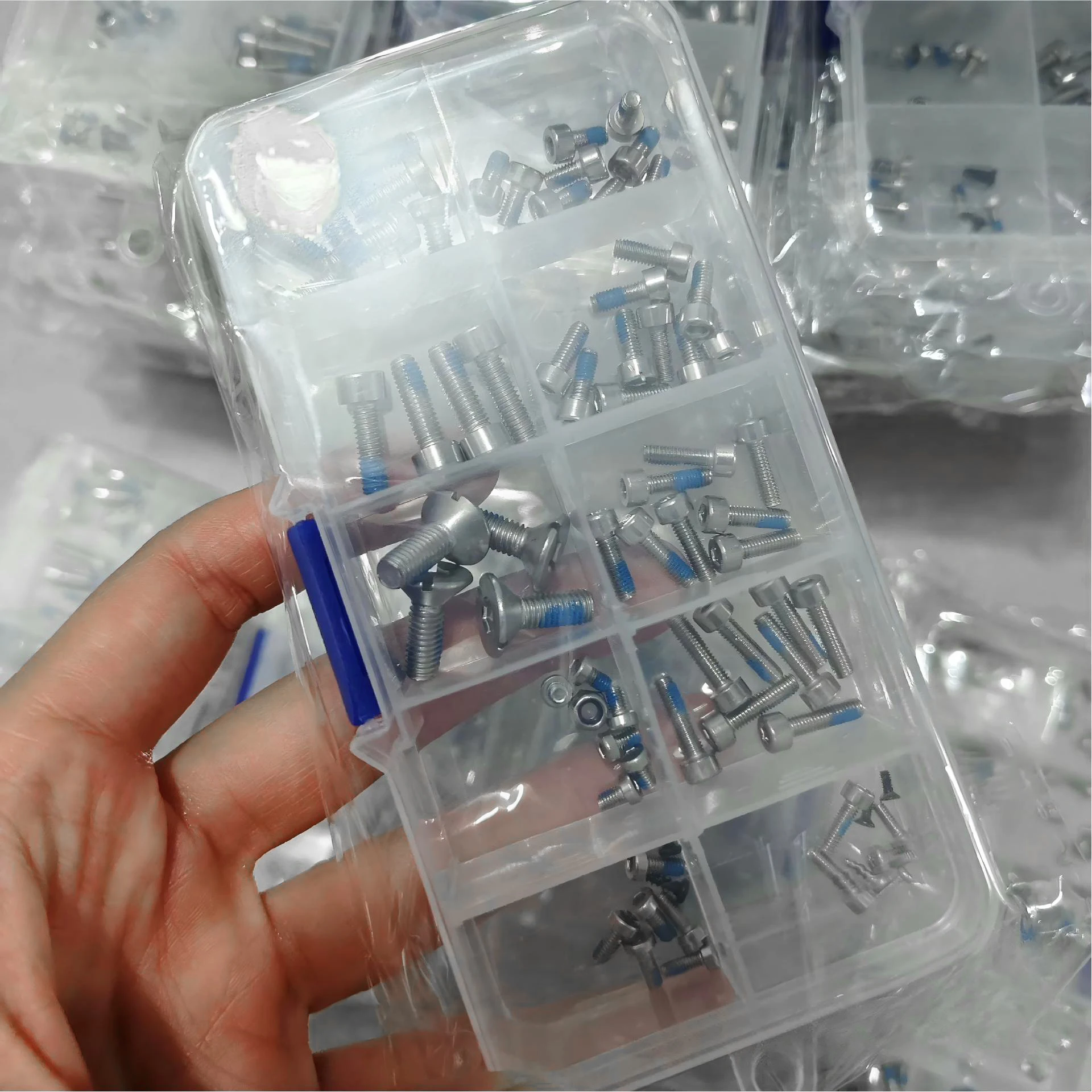 รูปสินค้า ชุดสกรูซ่อมโดรนเกษตร 70 ชิ้น สำหรับ DJI Agras T30 T40 T50 T20P T20 T25