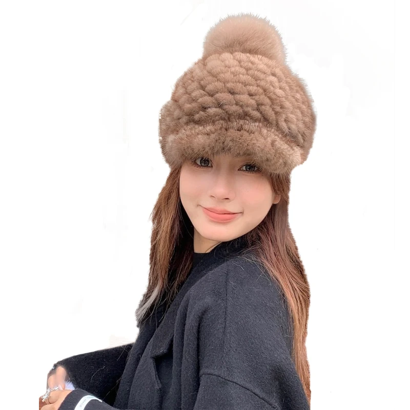 

New autumn and winter mink fur duckbill hat, female fox fur ball, basedall fur woven hat, fashionable and casual, versatile Kore