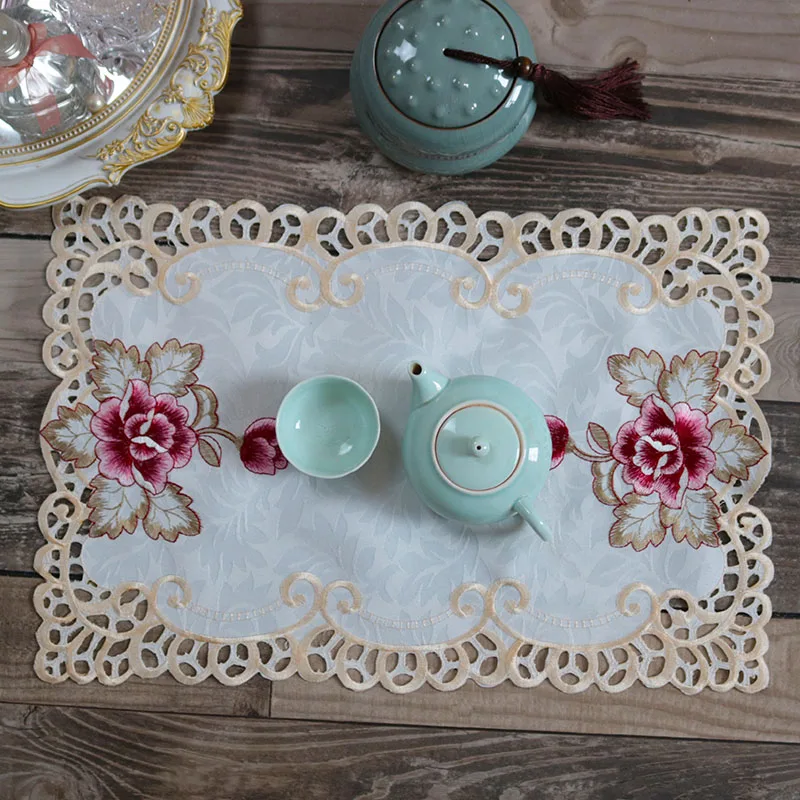 

Modern satin rose flower embroidery table place mat cloth Wedding Christmas placemat kitchen Table decoration and accessories