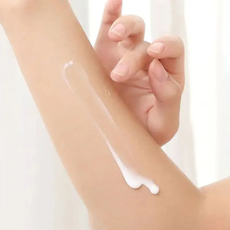 4 in 1 Facial Cream Repair Whitening Moisturizing 1% Retinol 5% Niacinamide 10% Collagen 20% Vitamin C Shrink Pores Skin Care