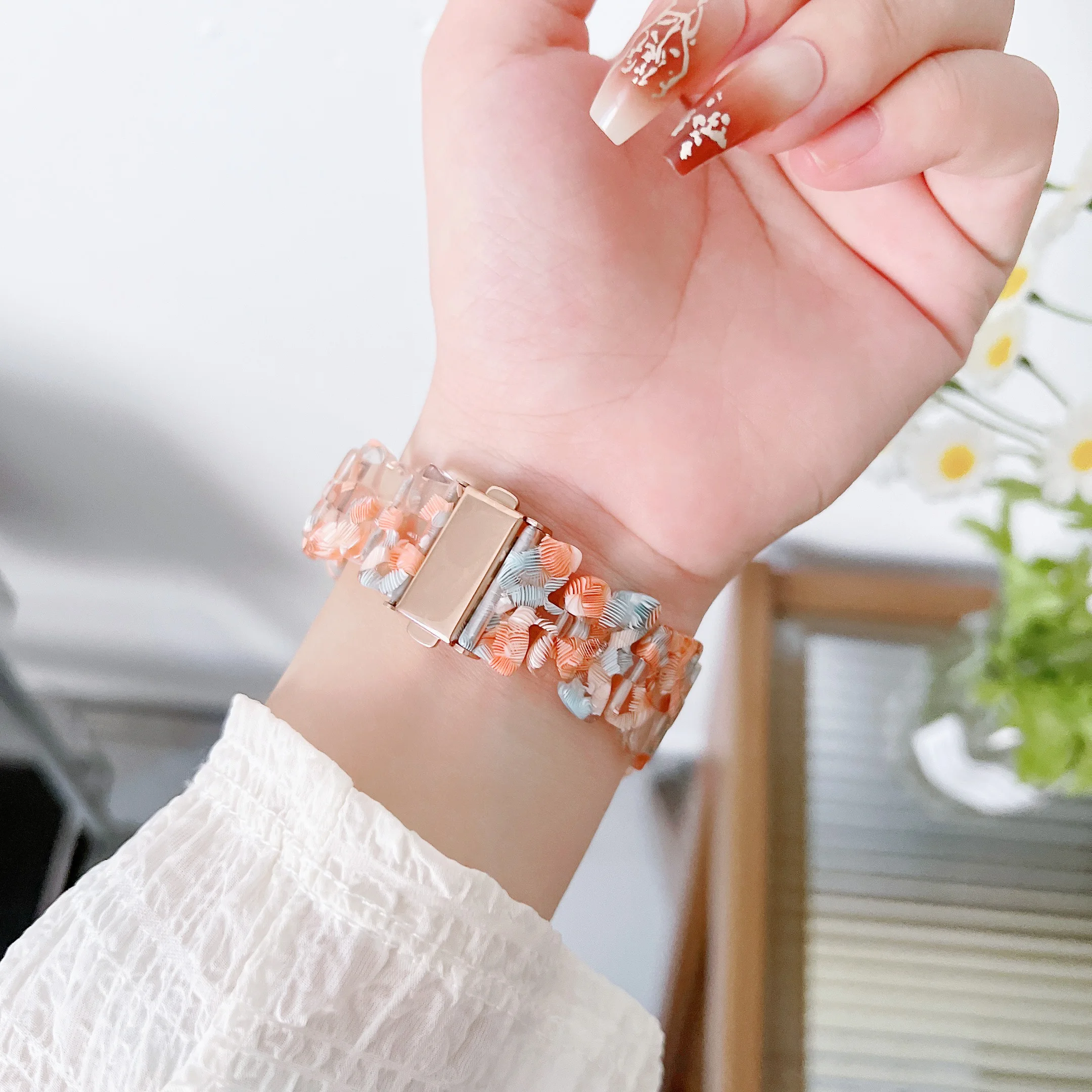 Resin Strap For Apple watch band 45mm 41mm 44mm 40mm 42mm 38mm Women's butterfly shaped bracelet iWatch Ultra 8 7 6 5 4 SE Belt