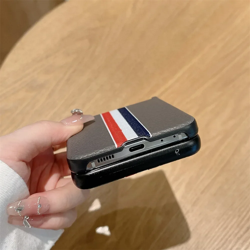 Luxury Leather Cases For Samsung Galaxy Z Flip5 Phone Case Lychee Pattern Fold Shell Anti-Knock All-Inclusive Z-Flip5 Cover