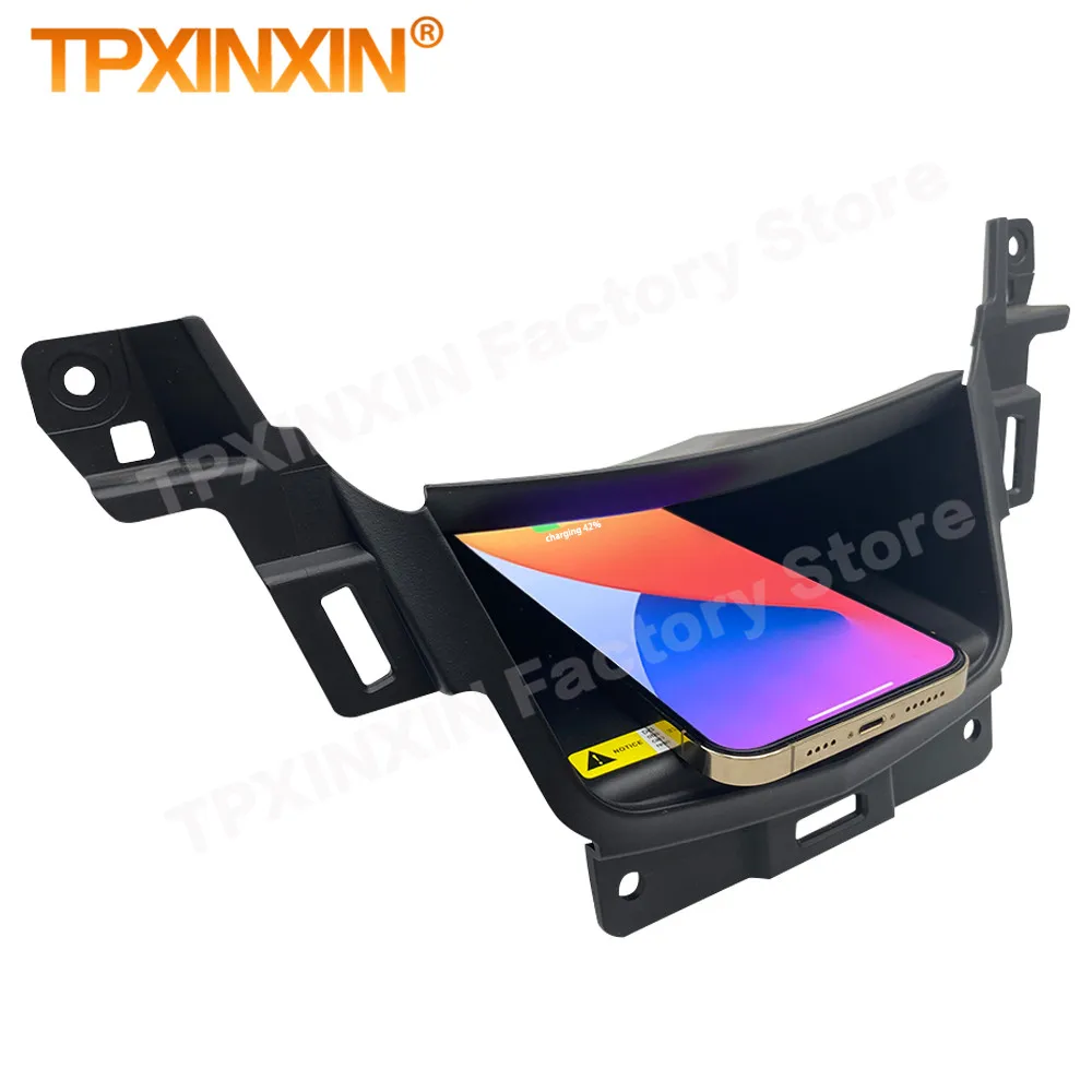 

QI автомобильное беспроводное зарядное устройство для Cadillac XT5 XT6 2016 2017 2018 2019 2020 2021 Быстрая зарядка внутренний держатель мобильного телефона для Iphone