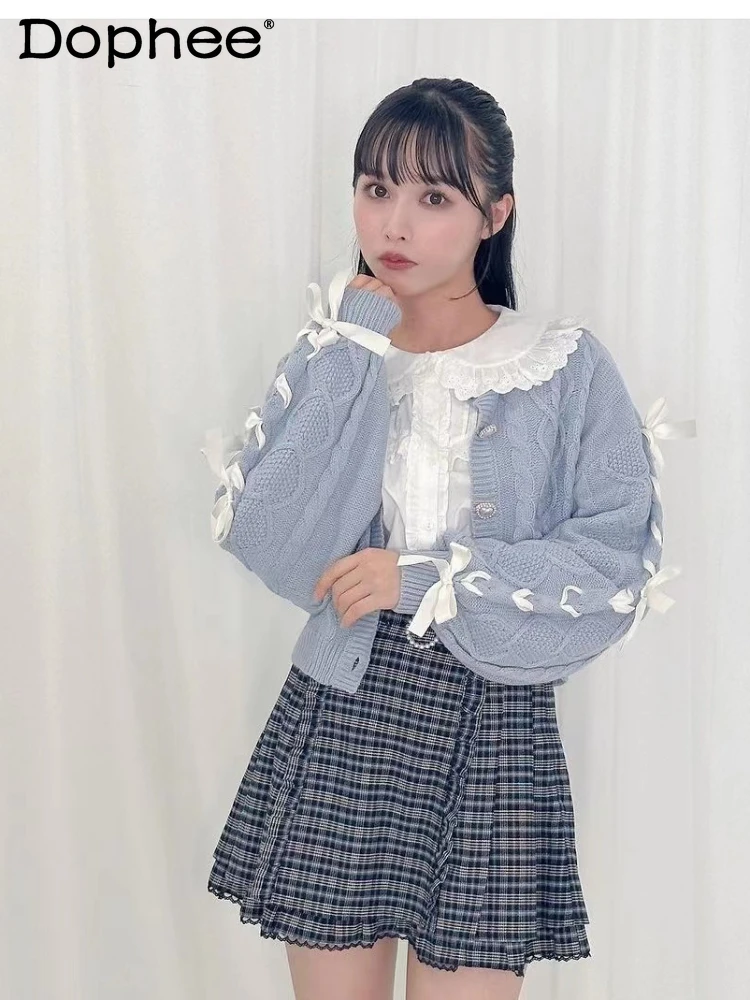 

Round Neck Long Sleeve Single-Breasted Knitted Top for Women 2023 Autumn Winter Love Woven Heart Buckle Ribbon Cardigan Female