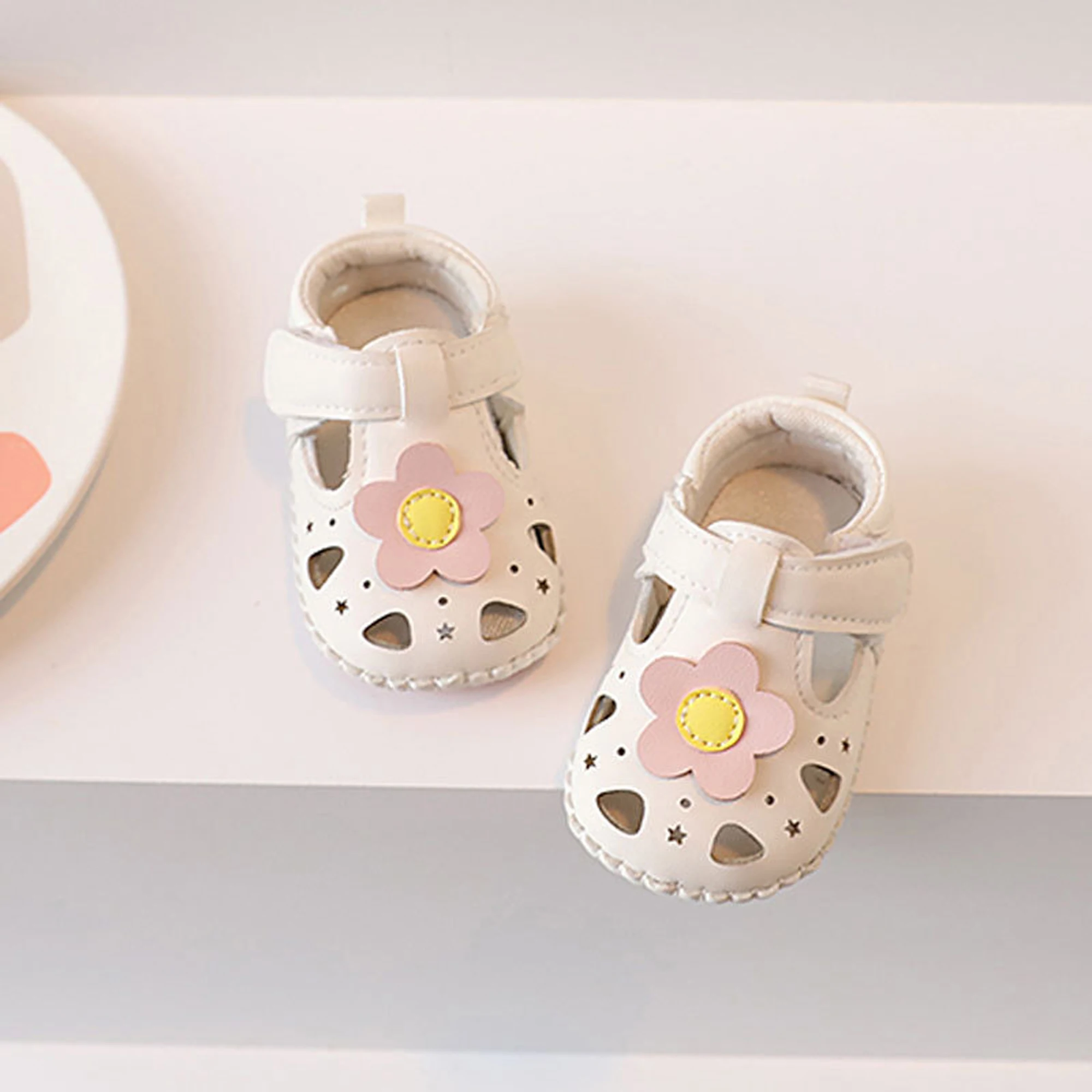 Girls Summer Sandals Adorable Bowknot Mary Jane Flats Closed Toe Toddler Walking Shoes with Non-Slip Sole