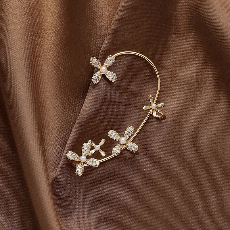 

European and American Women's Electroplated Zircon Pearl Flower Non-Piercing Ear Clip Ins Earrings