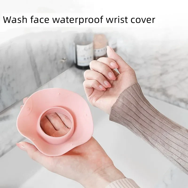 Silicone Waterproof Face Wash Wristbands Splash-Proof Adult Sleeves for Household and Hair Washing Universal Guard Cuffs 2pcs washing wristband waterproof oversleeves