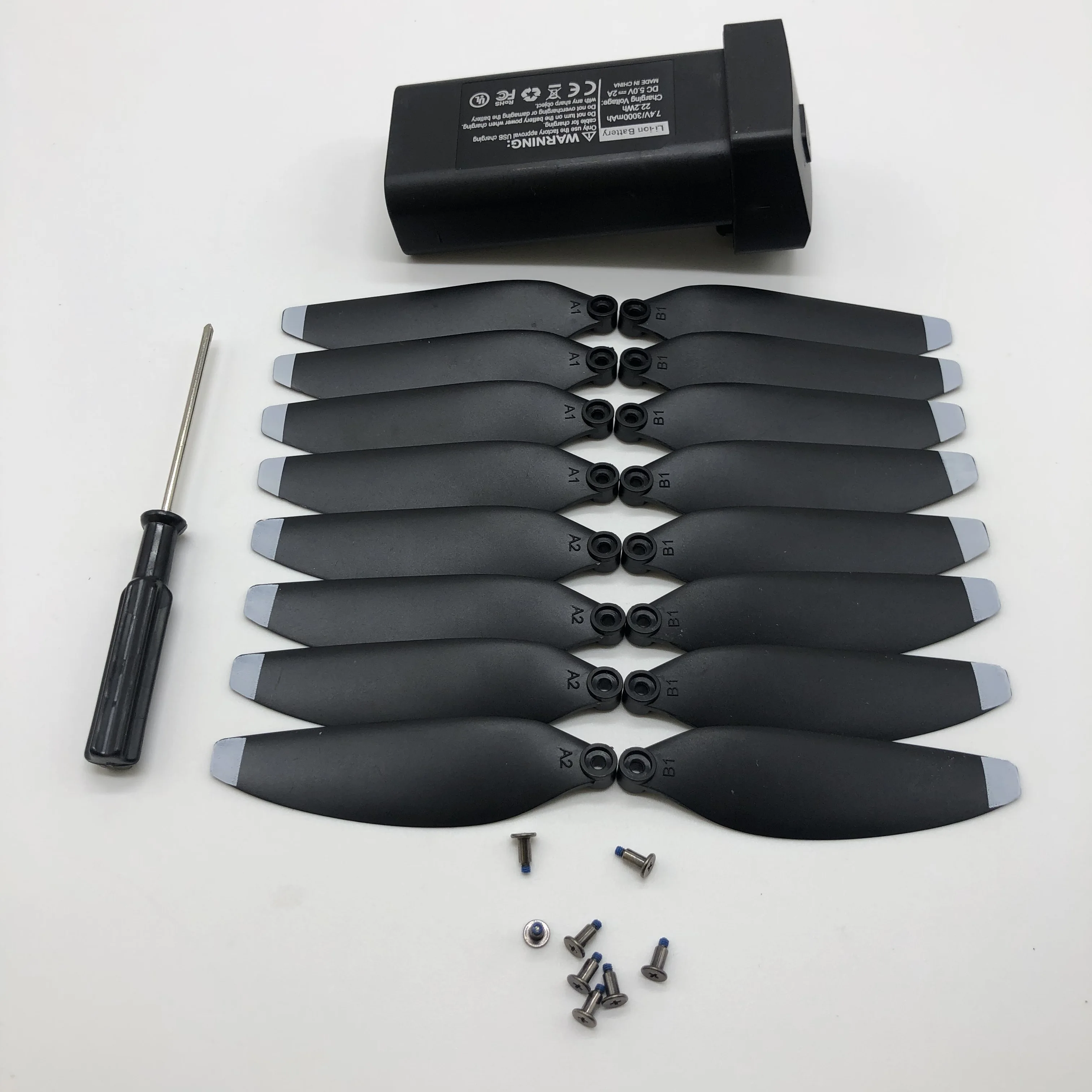 

Дрон Радиоуправляемый L800 PRO 2, запасная часть, аккумулятор Lipo, пропеллер, лезвие кленового крыла, аксессуар для квадрокоптера