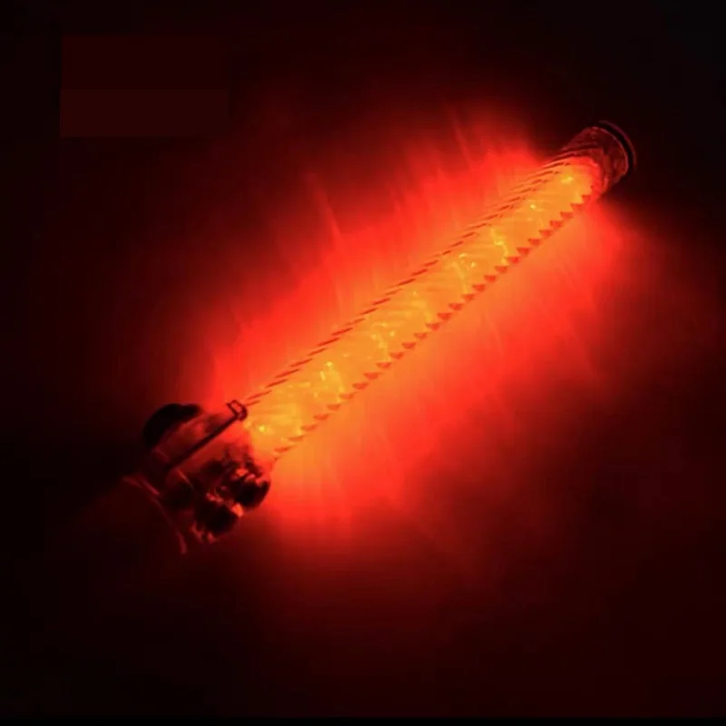 bastone-rosso-di-avvertimento-del-traffico-a-led-ricaricabile-lungo-43cm-con-fischietto-di-emergenza-ann-glo-sticks