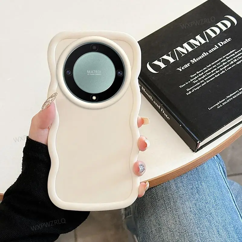 Wave Design Silicone Shock-Absorbing Phone Case - Solid Color, Minimally Designed