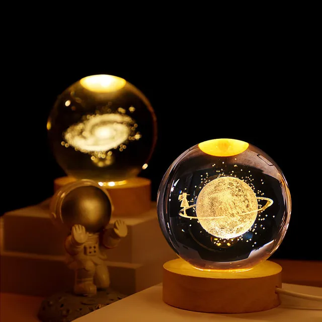 2024 6/8cm 3D Crystal Ball Decoration Astronomy Solar System Planets Moon Astronaut LED Balls Home Snow Glass Globe Decorations 1