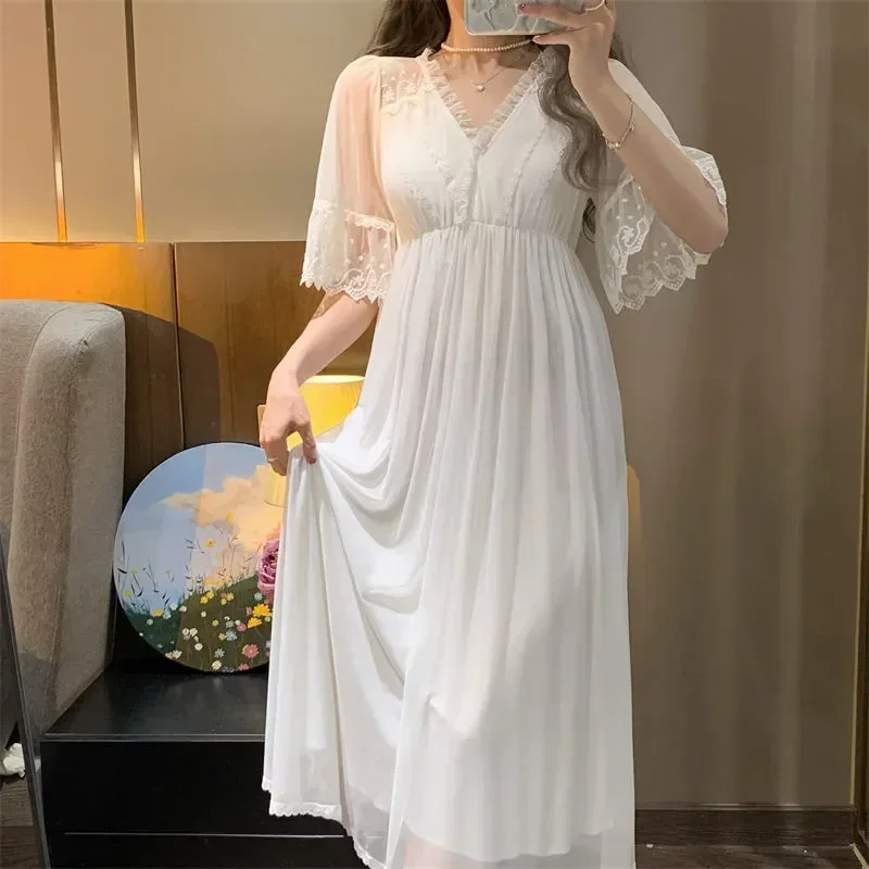 

Retro Nightgown Style Female White Bath Long Princess Loose Summer Nightdress Palace Home Dress Nightwear Lace Robe Sleepwear